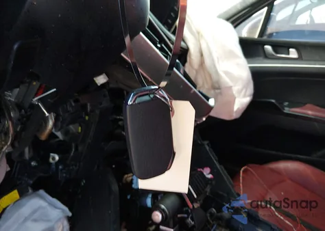 2024 Kia K5 Gt-Line z USA, uszkodzony, nr VIN 5XXG64J29RG235934